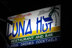 Luna Hut Restaurant