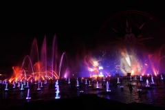 World of Wonder mit deiner Video Projektion von Mickey und Neil Patrick Harris